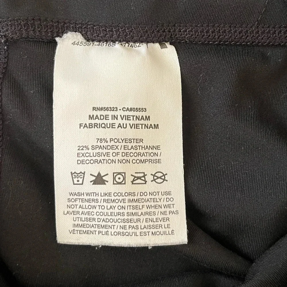 Women’s Nike Dri-Fit black athletic leggings, 22”, Size Small